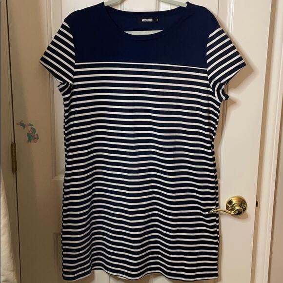 Missguided navy striped dress size 12 - Picture 3 of 6